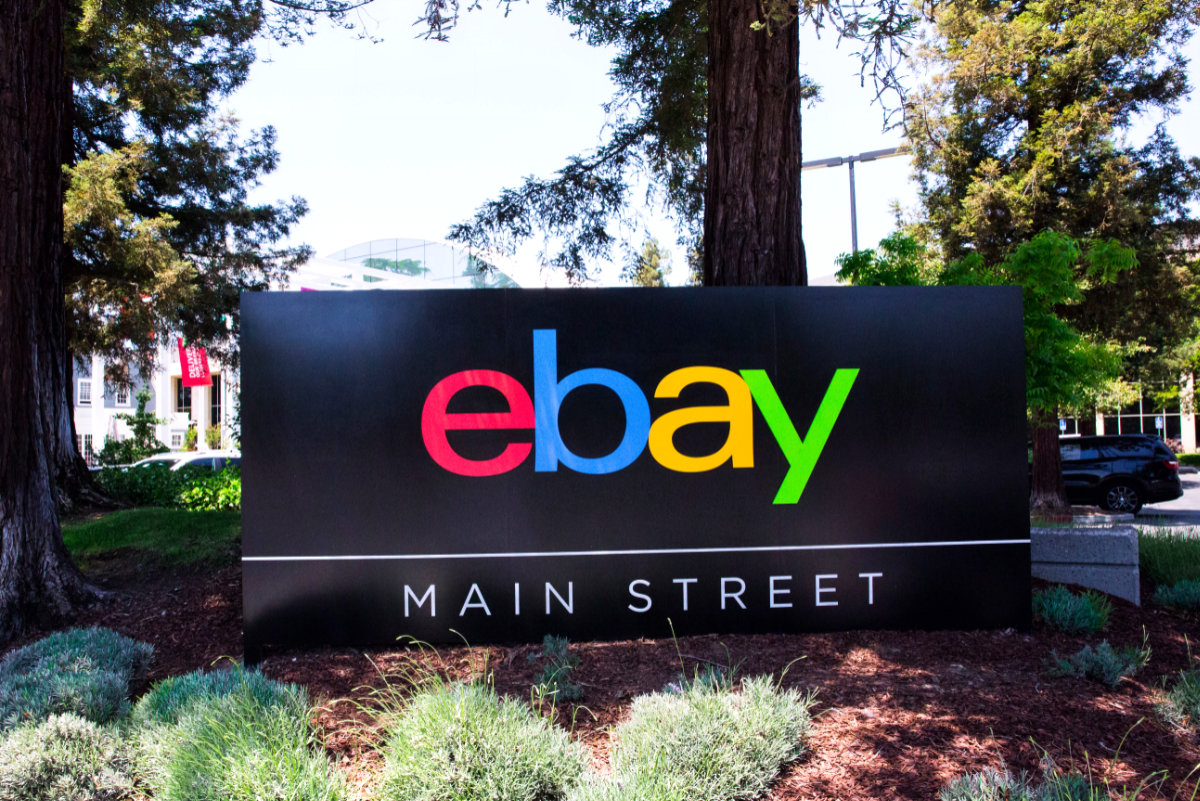 eBay Main Street Sign