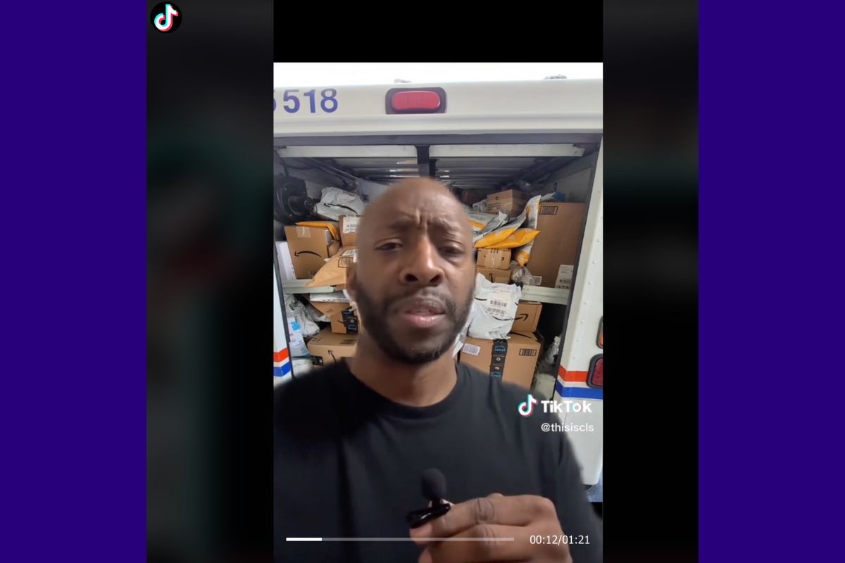 Former USPS Worker exposes job on tiktok