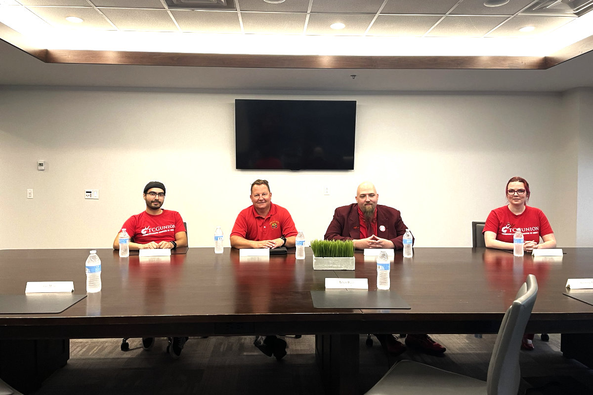 CWA TCGunion members waiting on eBay to come to the negotiation table.